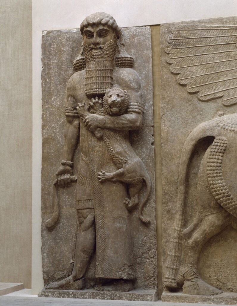 Héros maîtrisant un lion, dit "Gilgamesh". Salle 229, Aile Richelieu, Niveau 0. Musée du Louvre. (Gilgamesh, premier héros de l’histoire !).