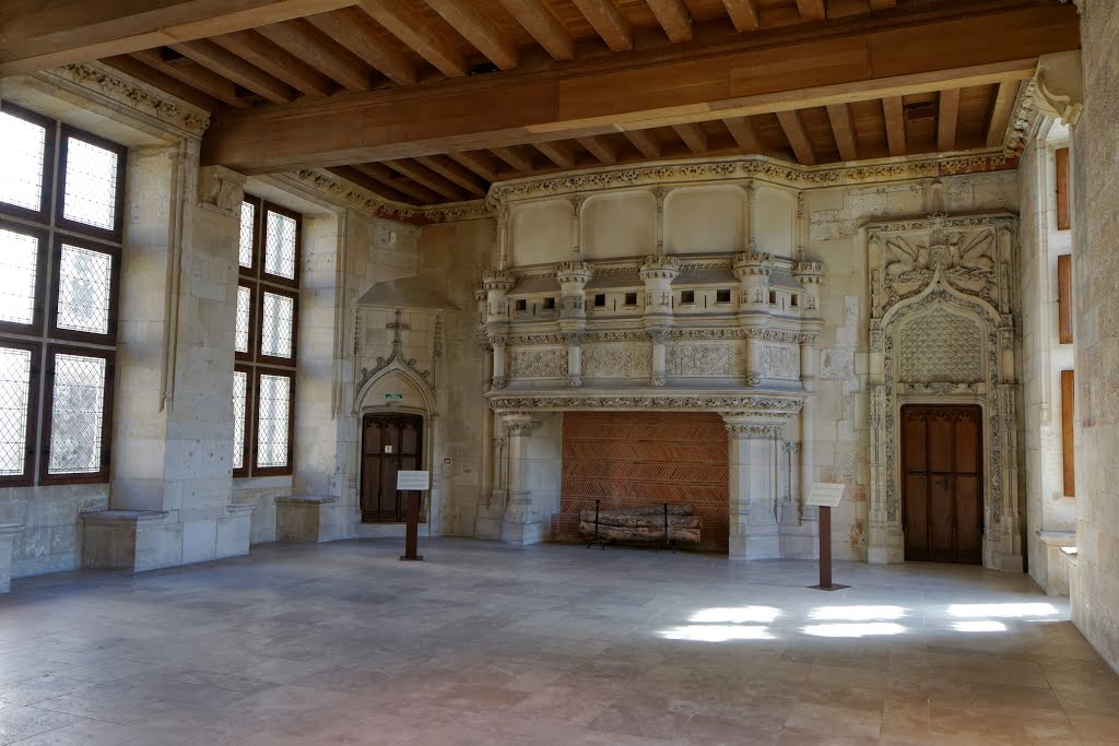 Grande salle d’apparat. (Patrimoine : Visite du Palais Jacques Cœur de Bourges !).