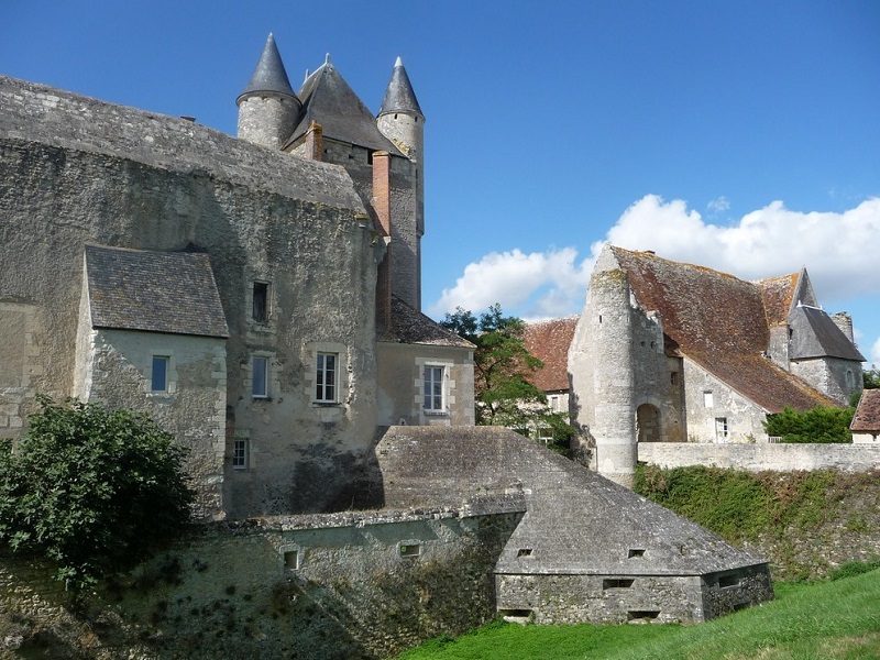 Caponnière du château de Bridoré. Crédit photo Pierre-Alexandre Mouveau. (Patrimoine : Visite du château de Bridoré !).