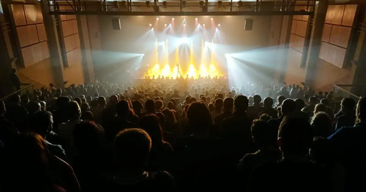 https://www.culturadvisor.com/app/uploads/2024/05/la-maison-du-peuple-177133-1200-630.jpg
