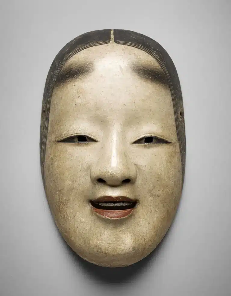 Le théâtre nô et ses masques, symboles d&rsquo;un japon millénaire !